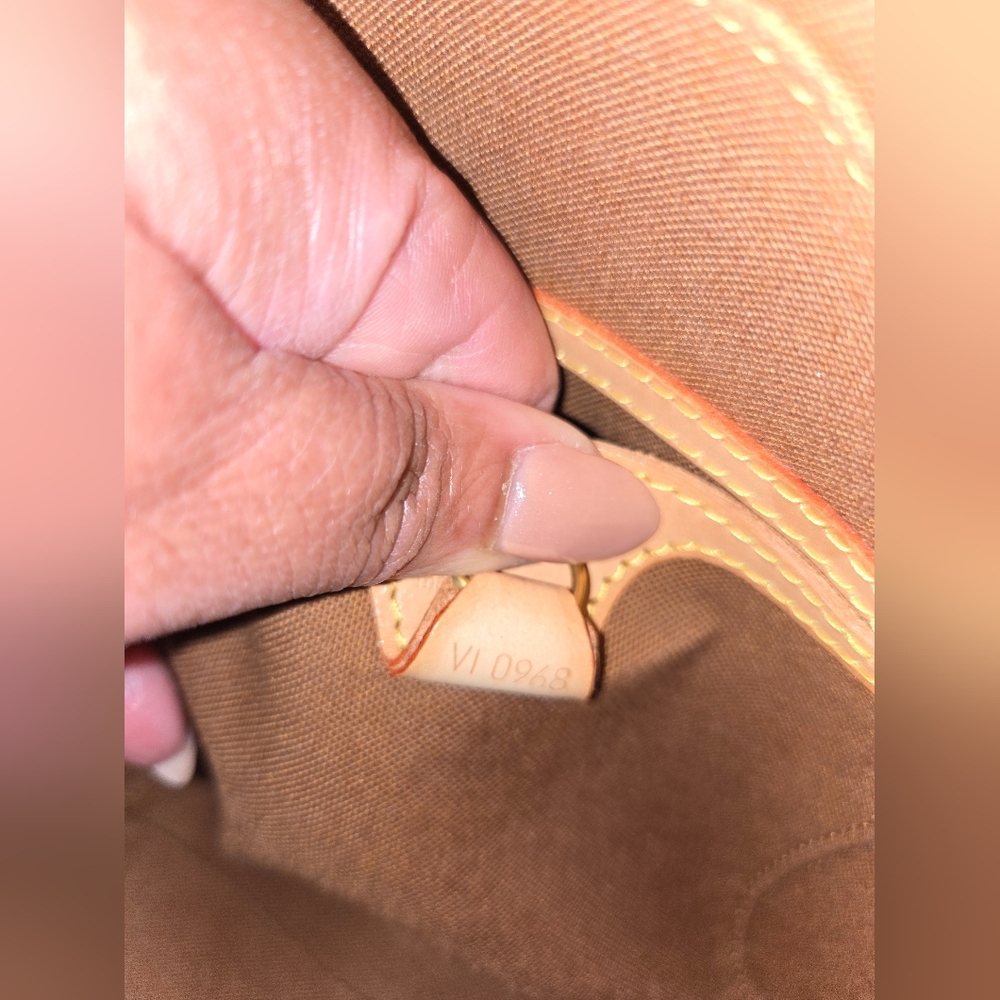 💯 Authentic Vintage Louis Vuitton Elipse PM - Picture 7 of 16
